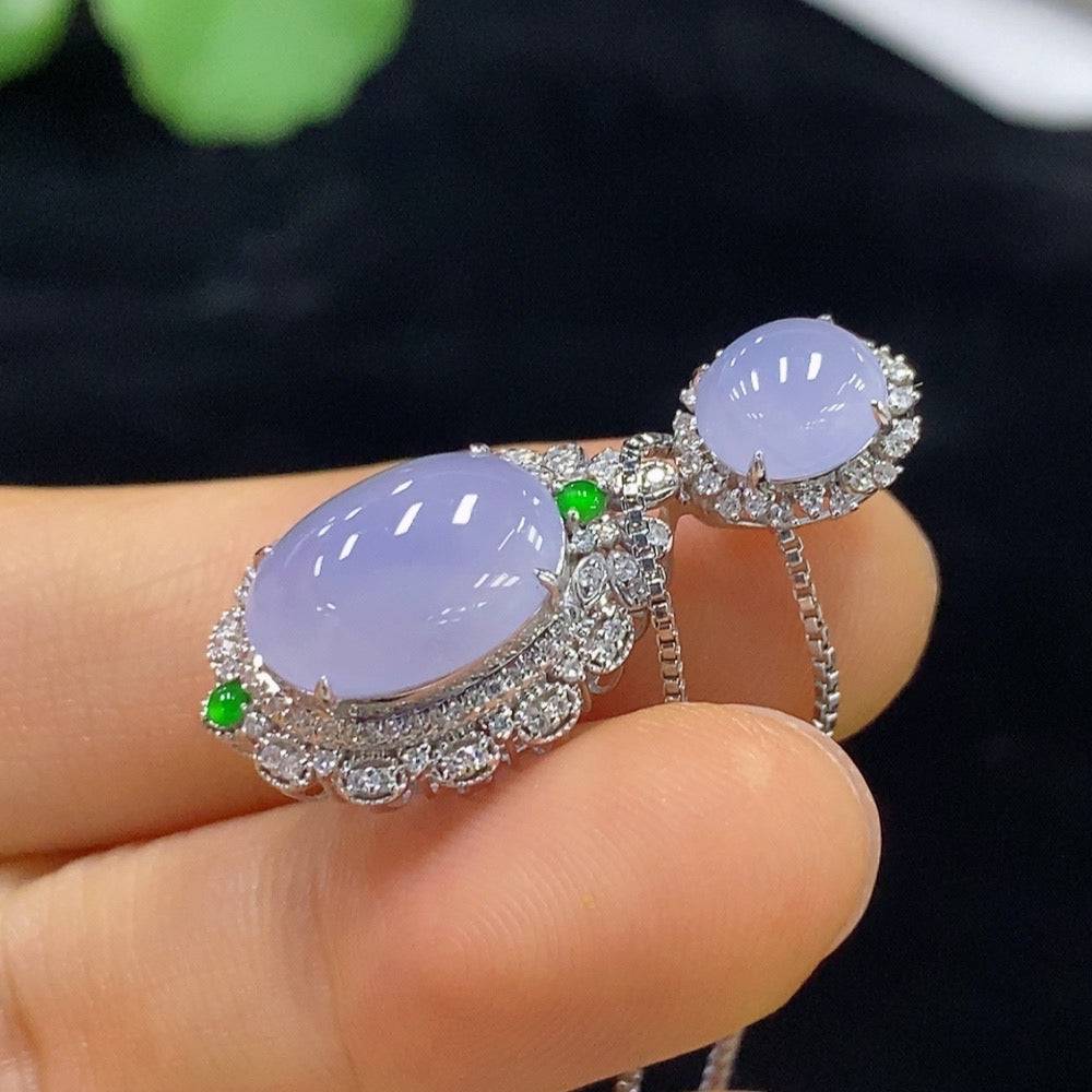 Jadeite cabochon pendant with diamond accents on 18k chain, featuring a non-gold design and total weight of 3.24g, by HUILIU HQ.