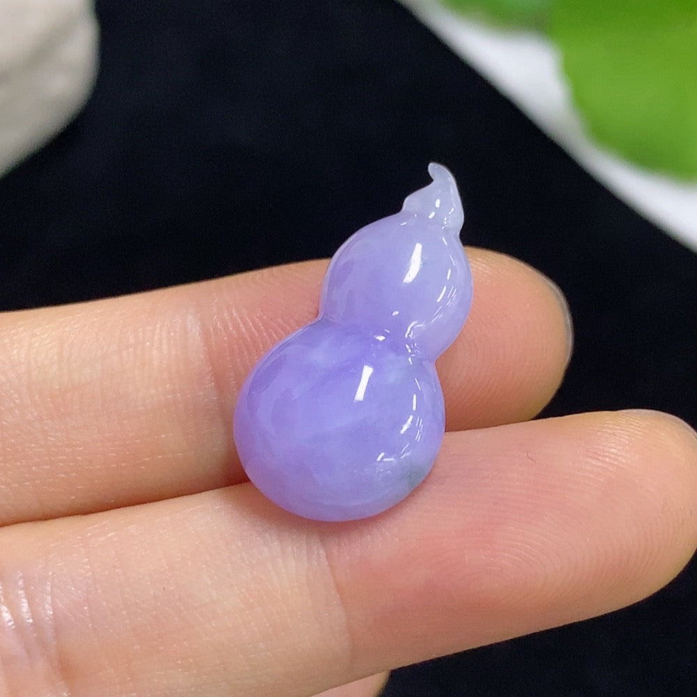 Jadeite Pendant Gourd Total Weight Approx. 3.26g