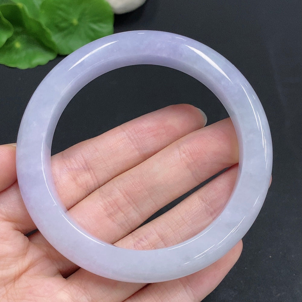 Jadeite round bracelet with a total weight of 61.5g and size 58, featuring smooth jadeite beads, crafted by HUILIU HQ.