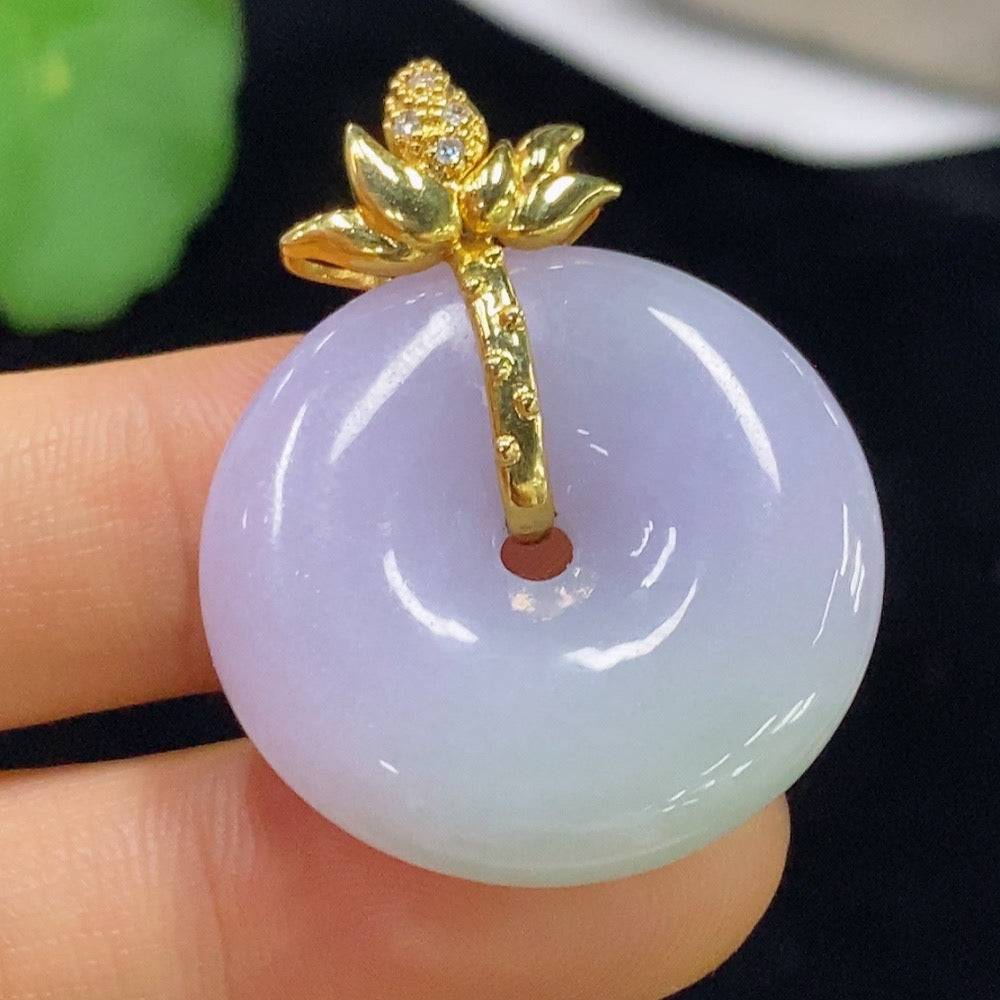 Jadeite Peace Knot pendant with 18k gold and diamond accents, featuring a smooth jade Jade crafted by HUILIU HQ