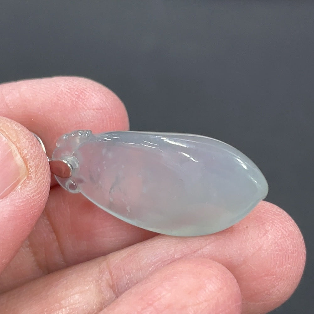 Jadeite Blessed Melon Pendant with 18k Gold Clasp, Total Weight Approx. 4g