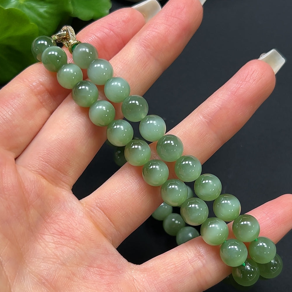 HKHQ Hetian Jade bead chain necklace with 8mm non-gold beads, showcasing smooth, polished jade beads on a delicate chain.