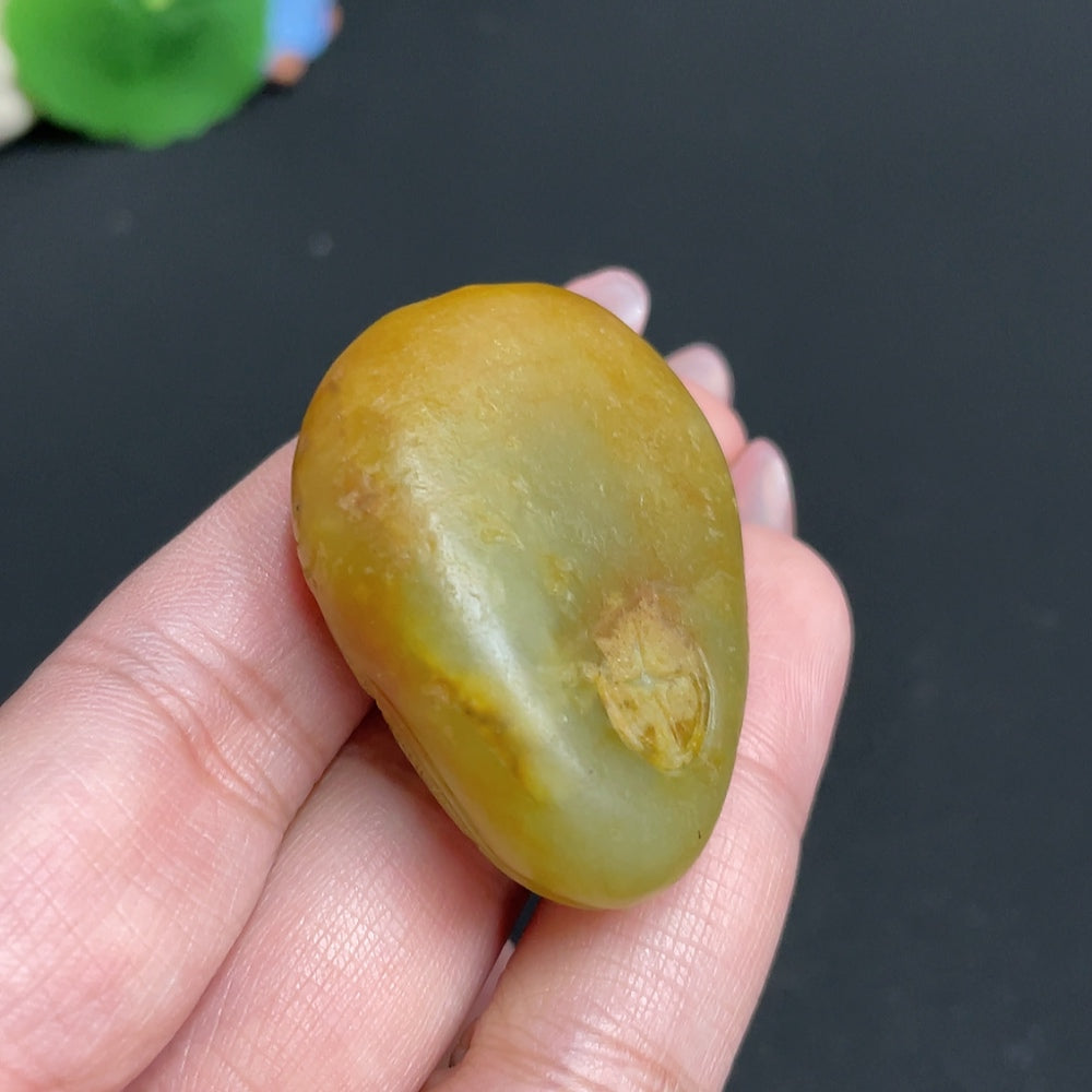 Hetian Jade Pendant - Buddha Figure, Total Weight Approx. 34.8g, Undetermined Skin Color Origin