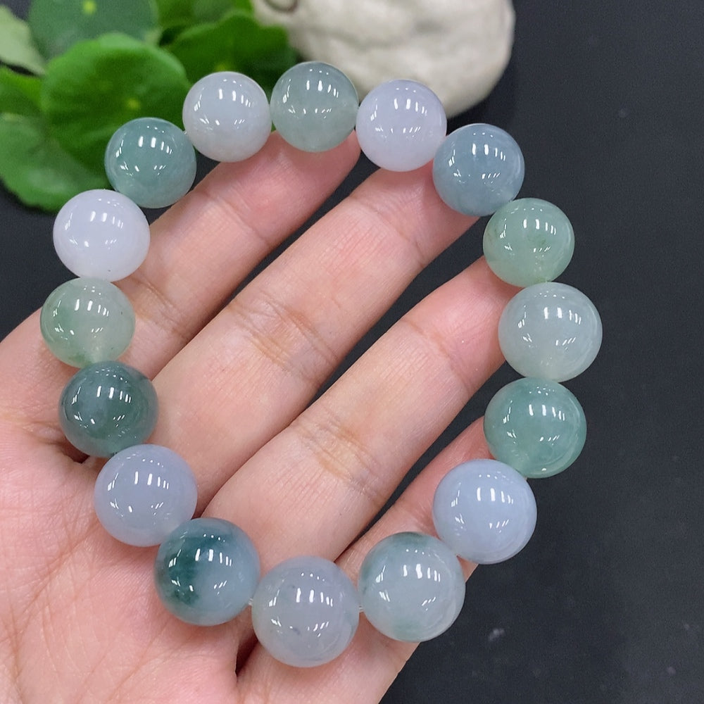 Jadeite Bead Necklace Approximately 13mm Total Weight About 60.9g