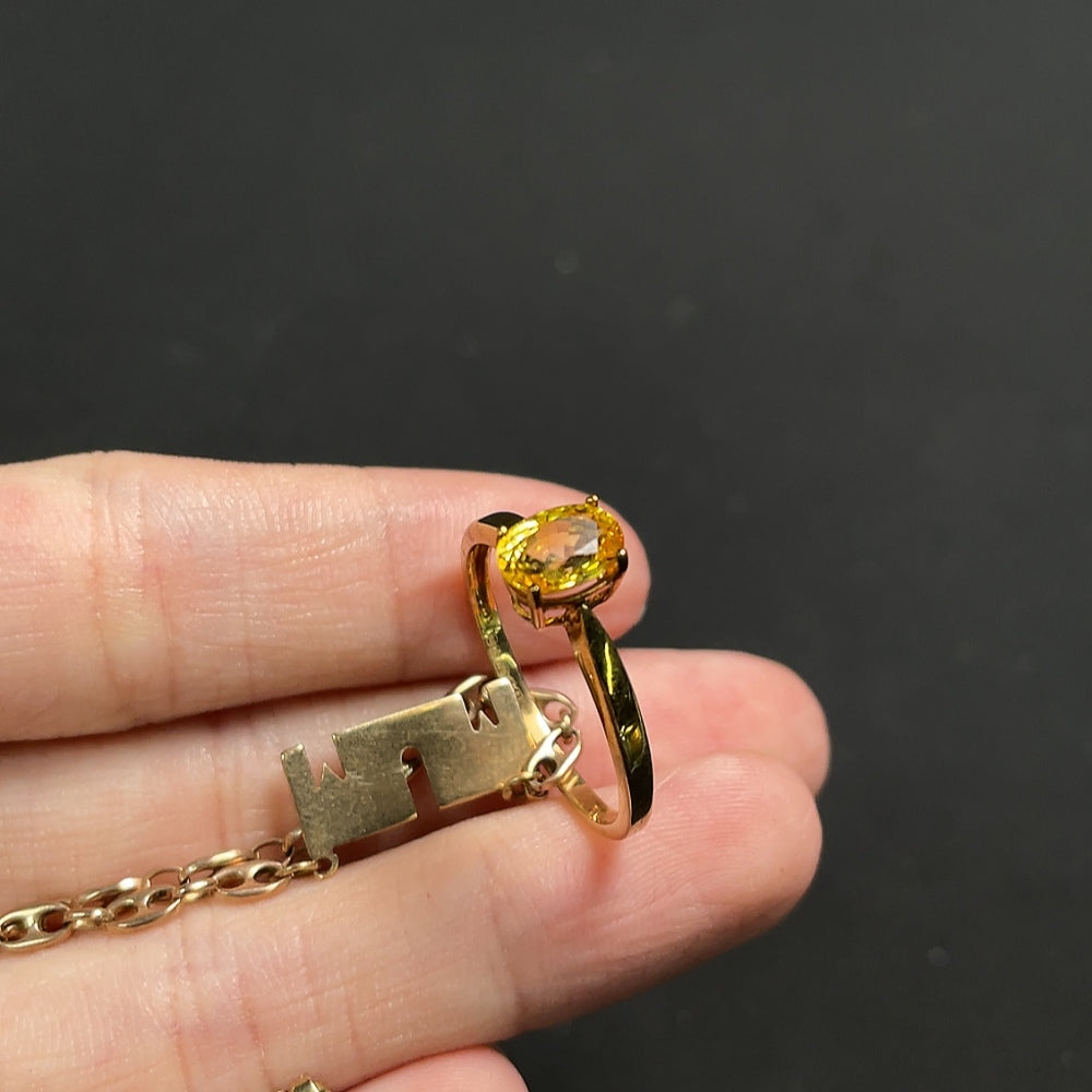 Sapphire bracelet 9k gold color origin undetermined