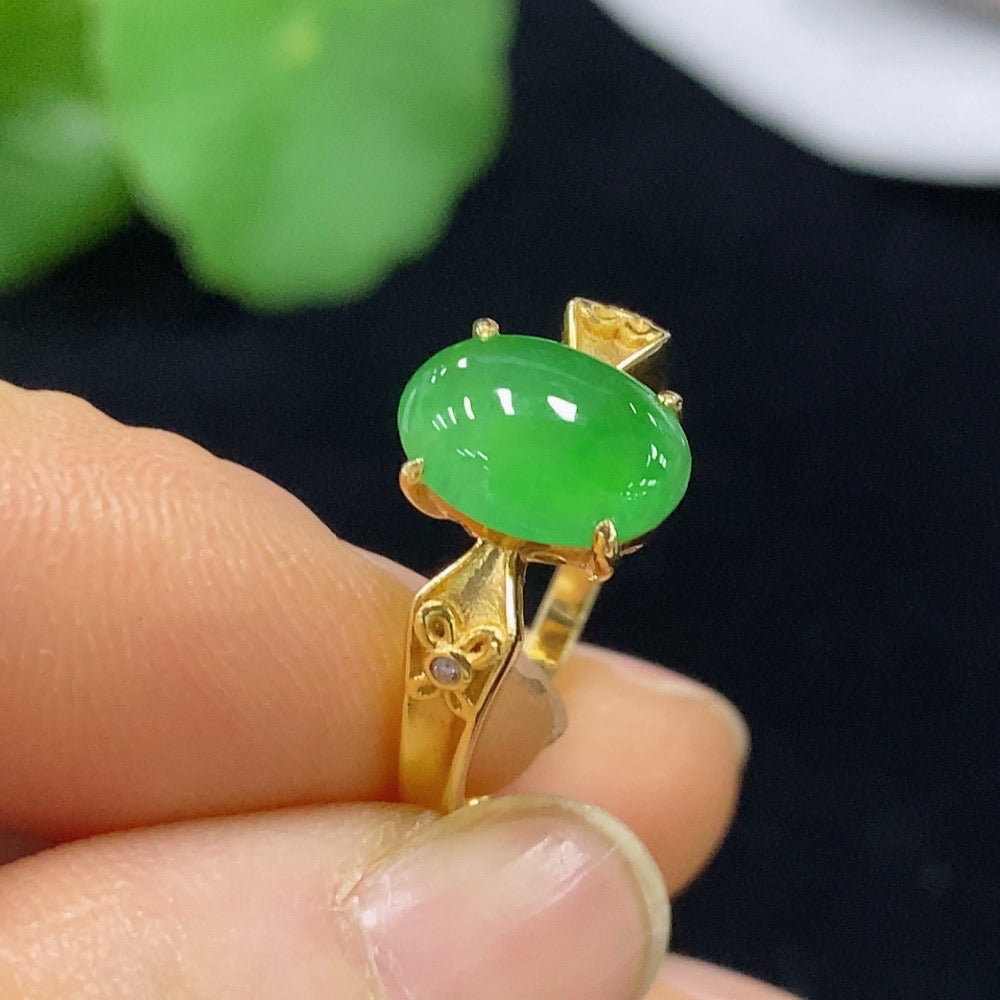HUILIU HQ jadeite cabochon ring with diamond accents, featuring inlaid jade gemstone and elegant design.