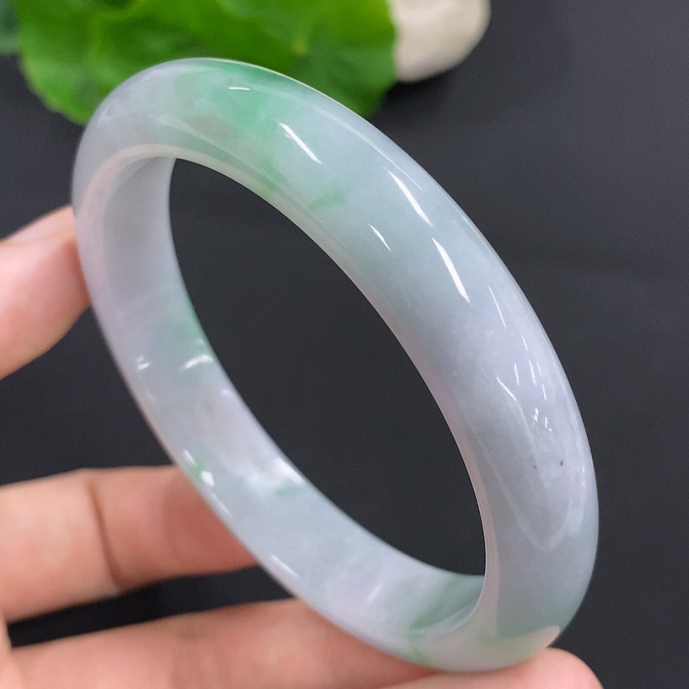 Jadeite Round Bangle