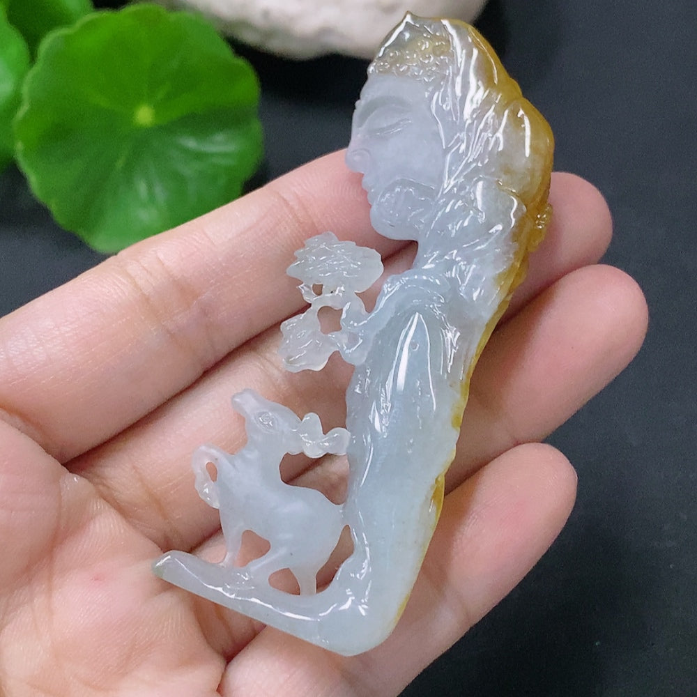 Jadeite Pendant Featuring a Sika Deer, Total Weight Approximately 26.63g, Color Origin Undetermined