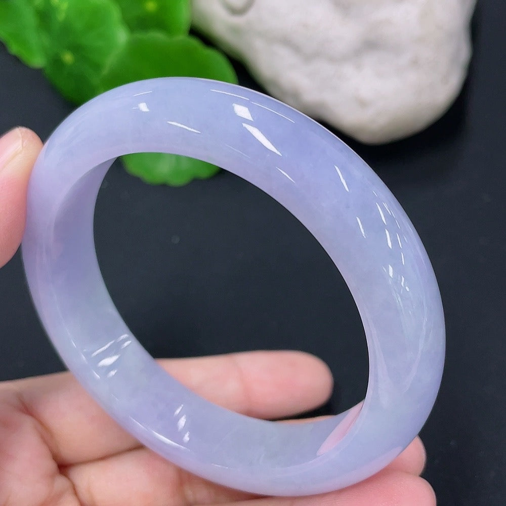 Jadeite Round Bangle