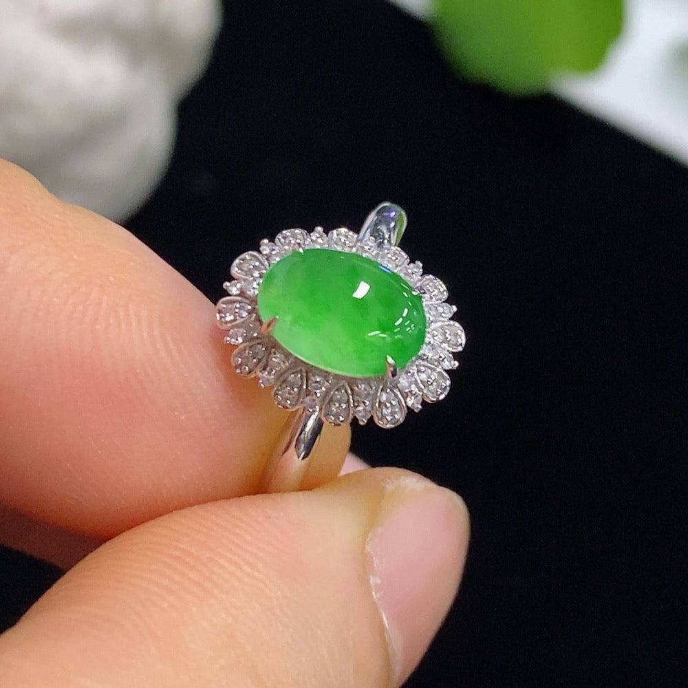 Jadeite Cabochon Solitaire Ring 18k with Diamond Accents Size 12 Total Weight Approx. 1.72g