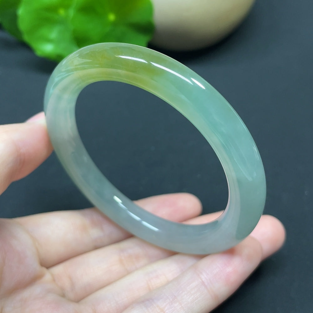 HKHQ jadeite round bangle in size 52.4 with a weight of 41.46g, featuring a smooth, polished green jadeite surface.