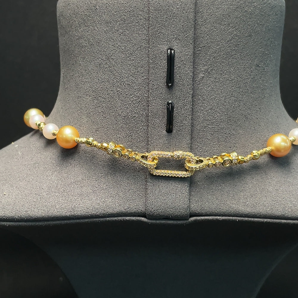 HKHQ seawater pearl necklace featuring undetermined color, 6.3-9.5mm pearls on a non-gold, undetectable string, total weight 23.42g