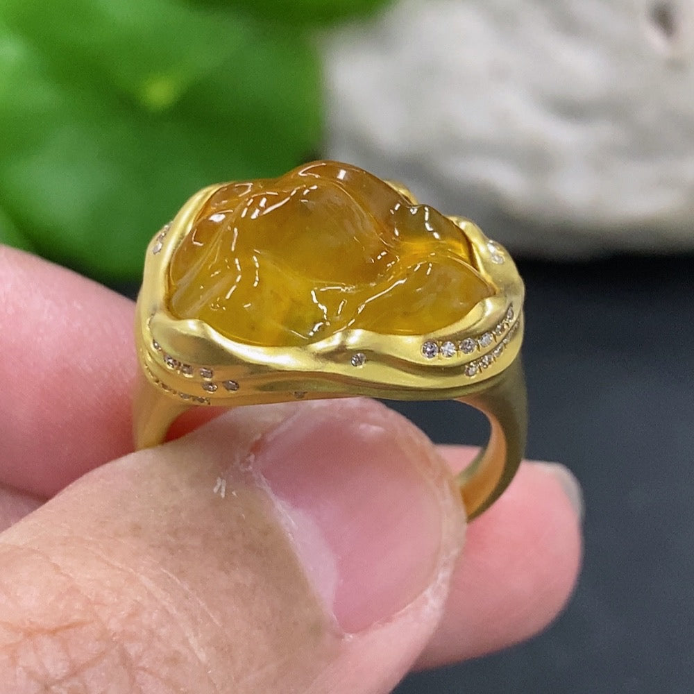 Jadeite inlaid ring with 18k gold and diamonds, size 16, featuring intricate jade and gold design, weight approx. 8.5g