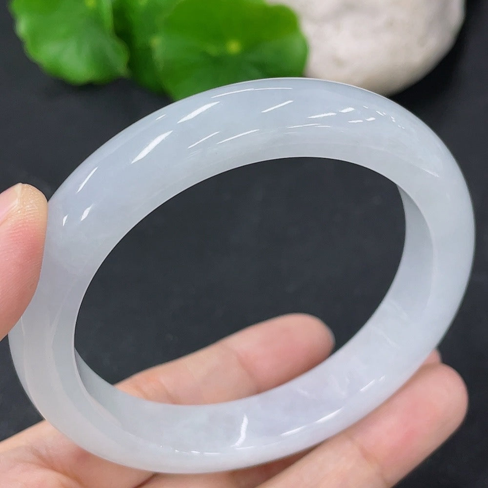 Jadeite round bracelet