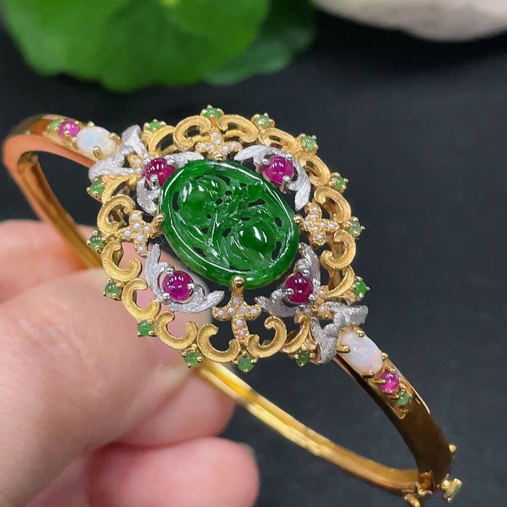 Huiliu Jadeite inlaid bracelet with intricate design, showcasing smooth jade beads and detailed inlay work on a delicate bracelet.