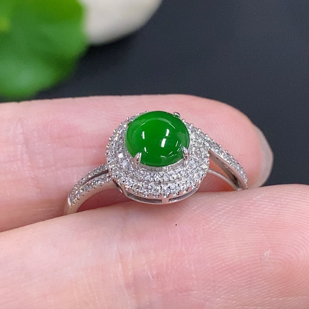 Jadeite Cabochon Ring 18k GoldWith Diamond Accents