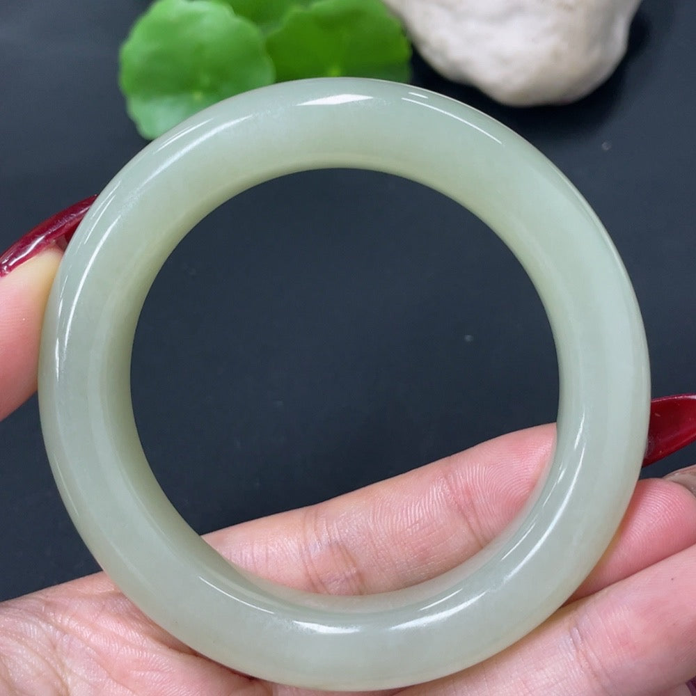 Hetian Jade Round Bracelet Size 58 Total Weight About 76.9g