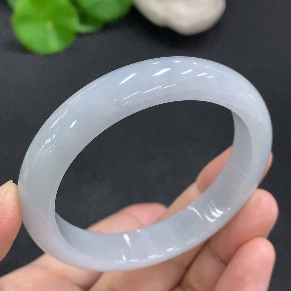 Jadeite Round Bracelet Size 53.2 Total Weight 45.025g
