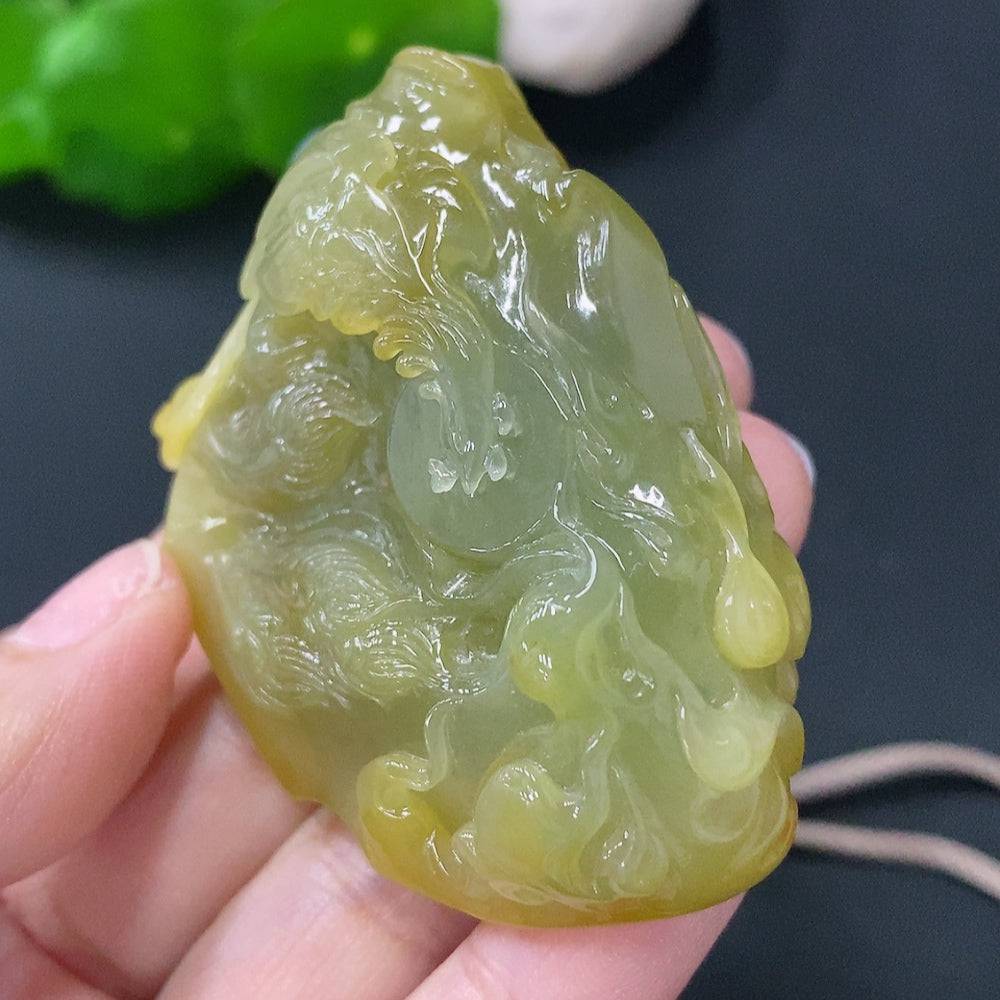 Jadeite pendant shaped like a phoenix, weighing approximately 81g with rope, natural green jade from HUILIU HQ.