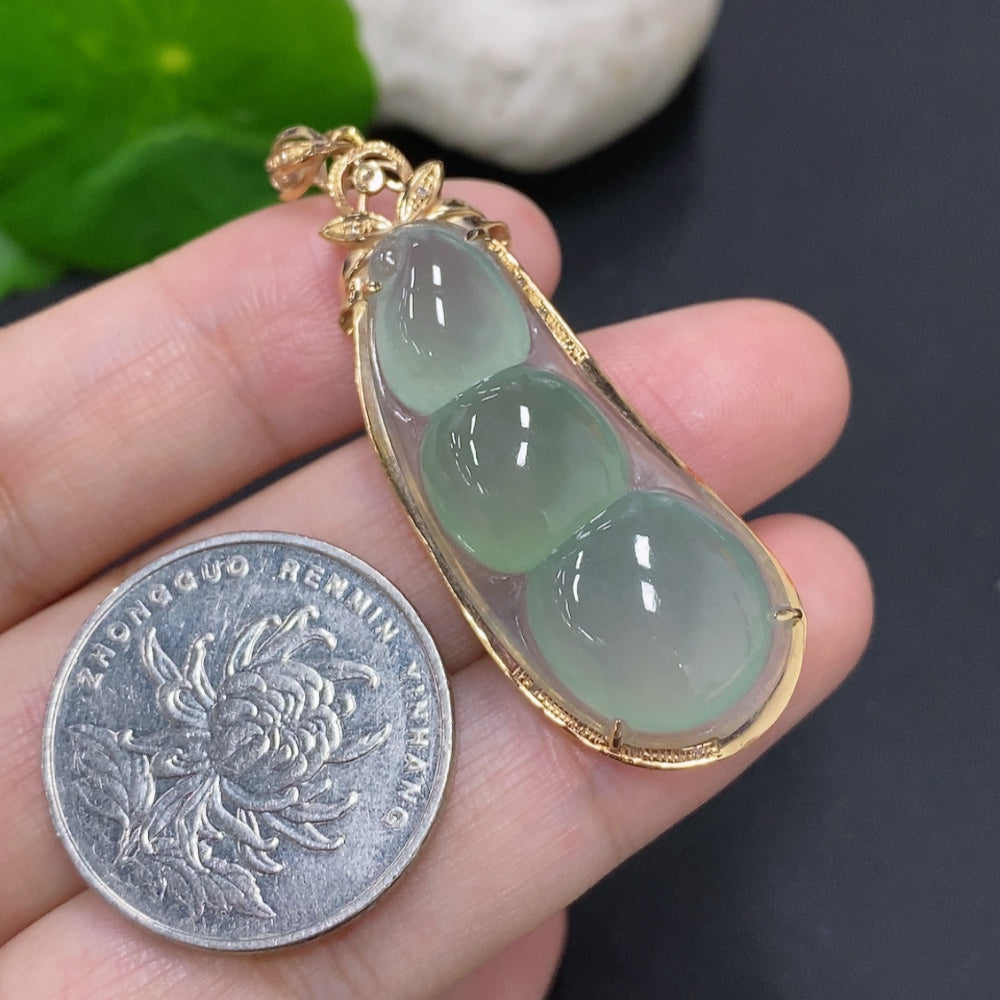 Jadeite Auspicious Bean Pendant in 18K Gold (Non-Diamond)