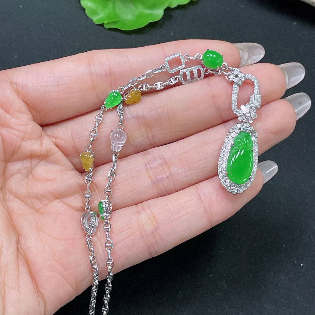 HUILIU HQ jadeite necklace with 18k gold and diamond accents, featuring a sleek jade pendant on a chain, total weight approx. 10.4g