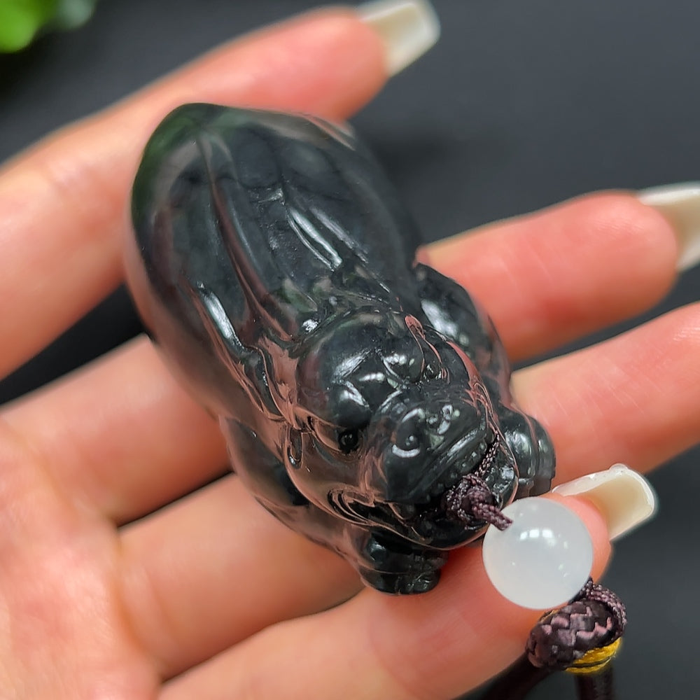 Hetian Jade Pi Xiu Pendant