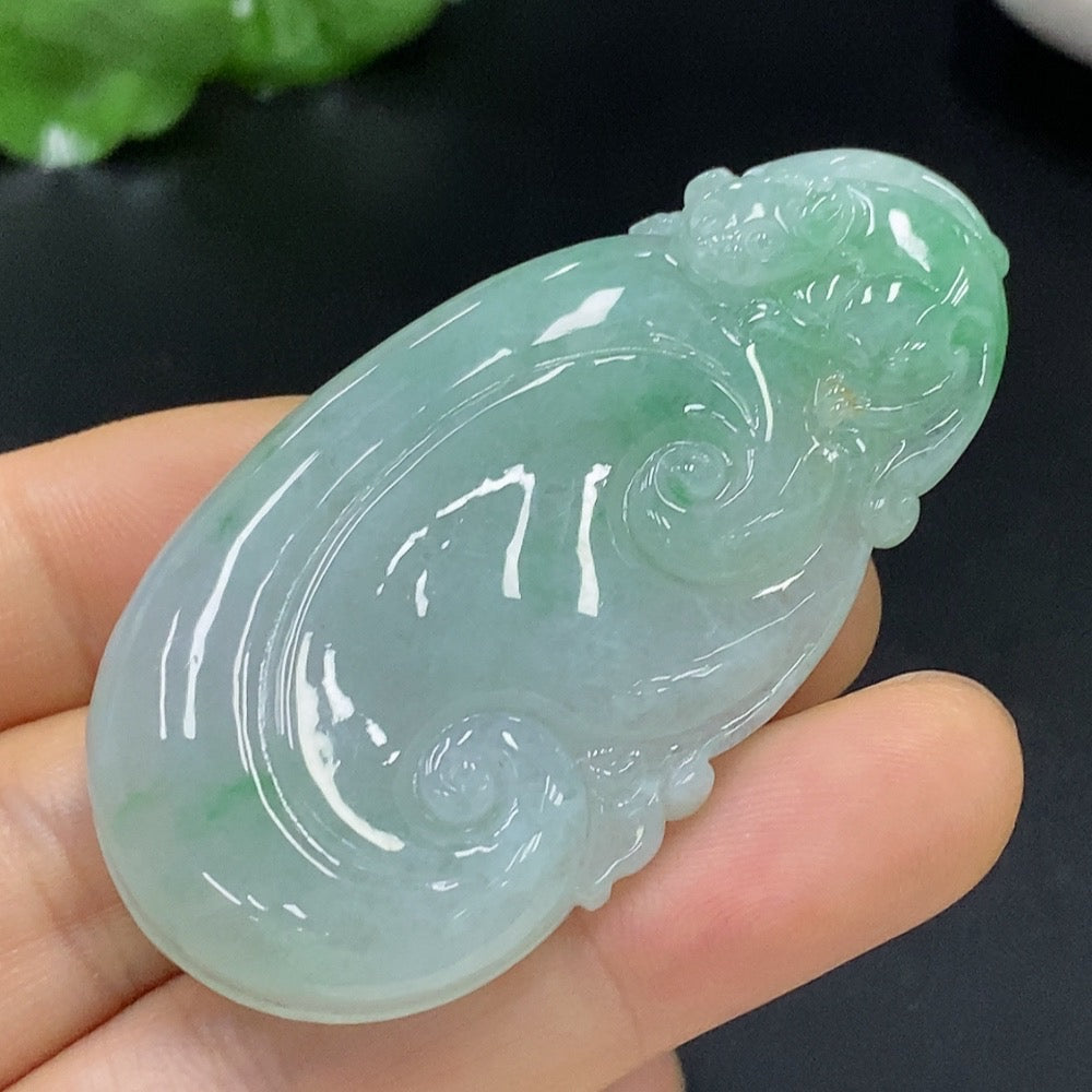Colgante Ruyi de jadeíta Peso total aproximadamente 31.34 gramos