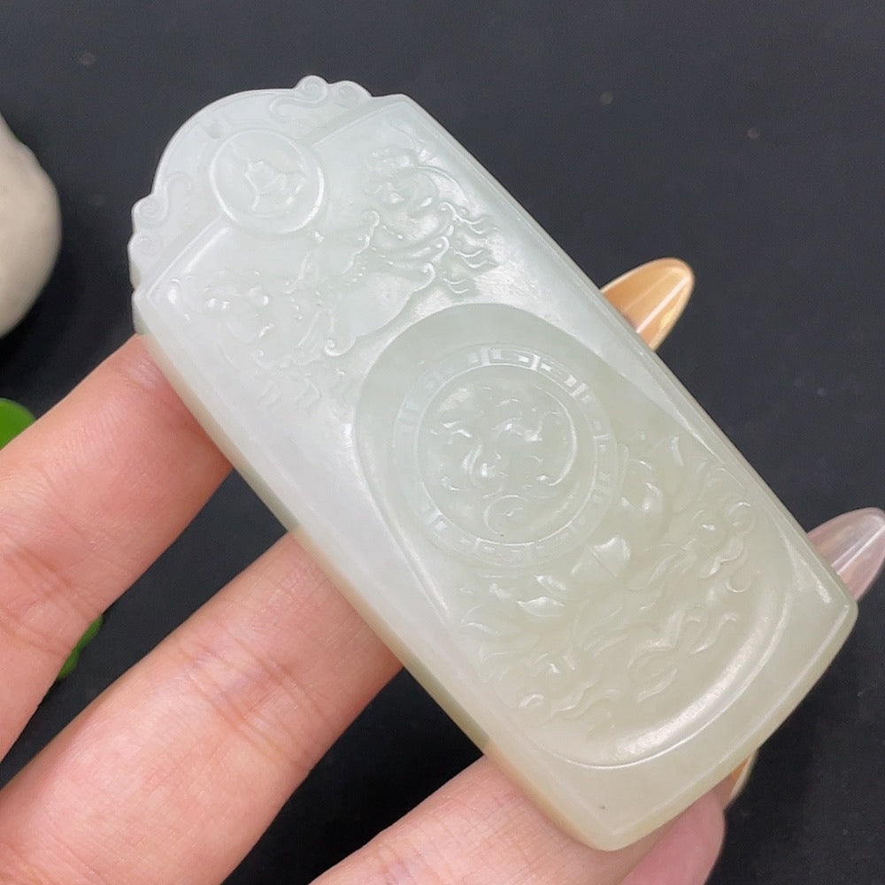 Hetian Jade Pendant Guanyin Total Weight Approx. 81.8g