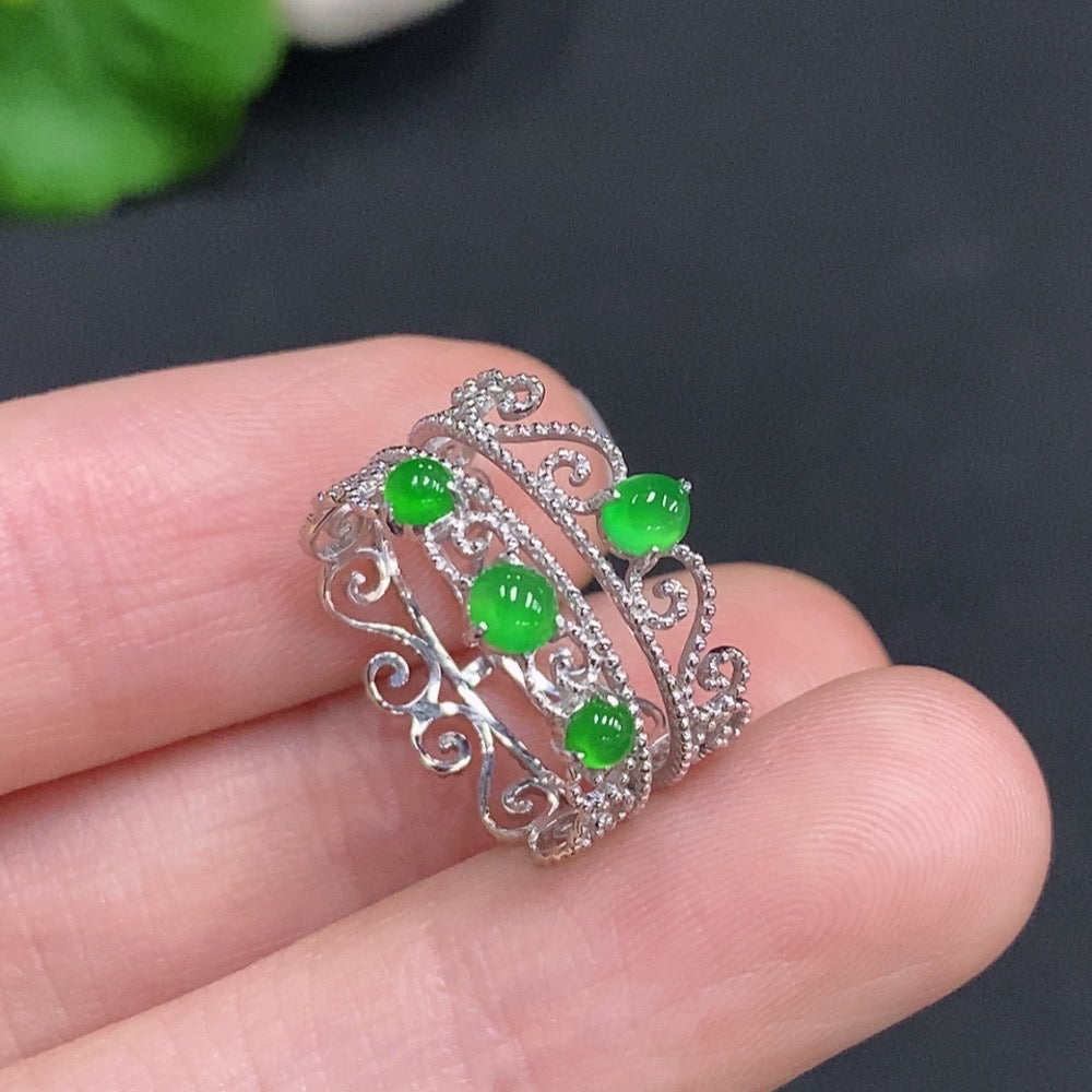 Jadeite Cabochon Solitaire Ring 18K Gold Size 9 Total Weight Approx. 2g