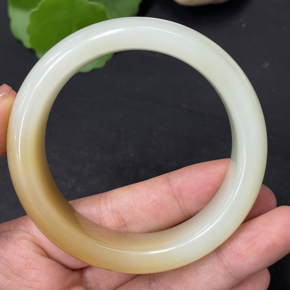 Hetian Jade Round Bracelet