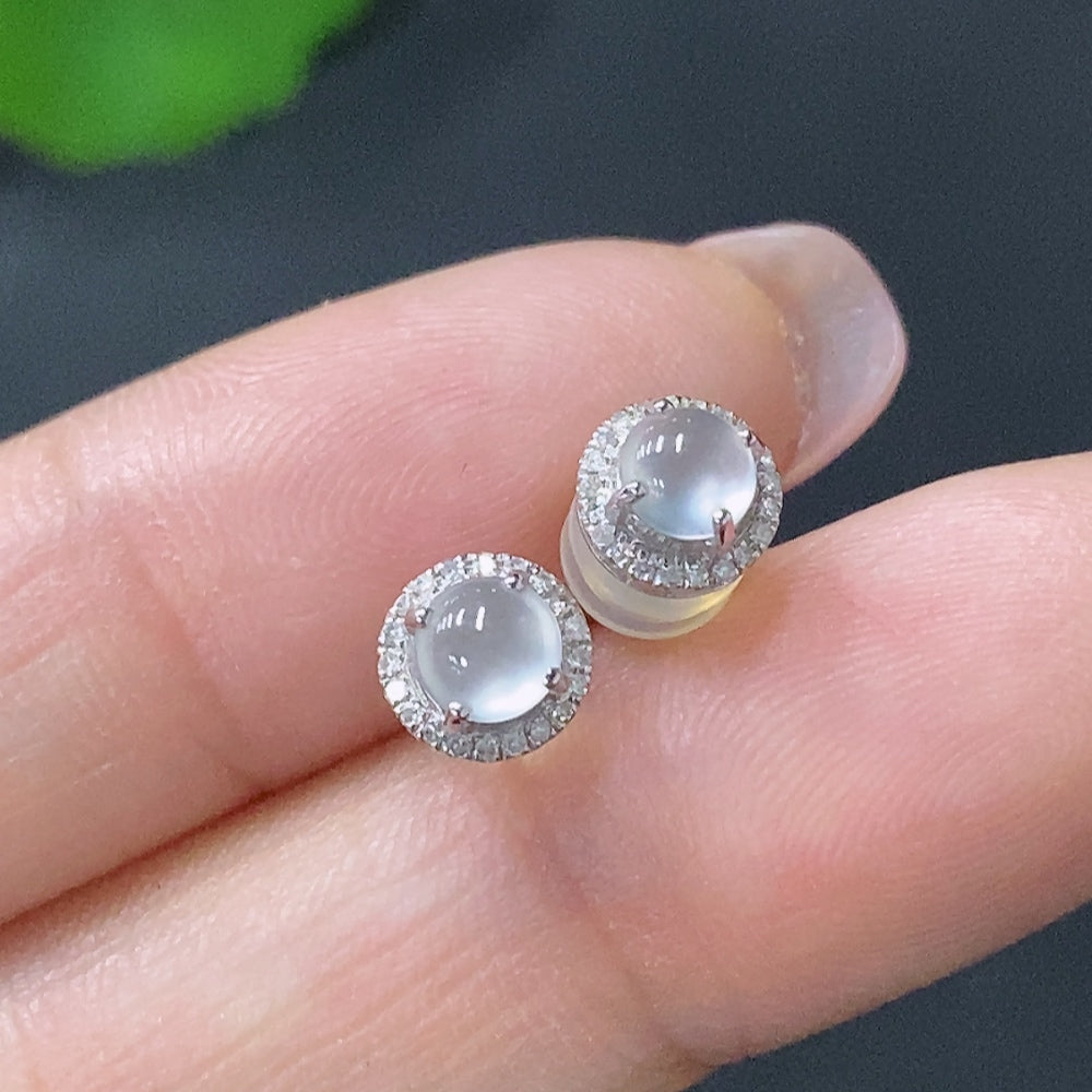 Jadeite Earrings with 18k Gold Setting, Total Weight Approximately 1g
