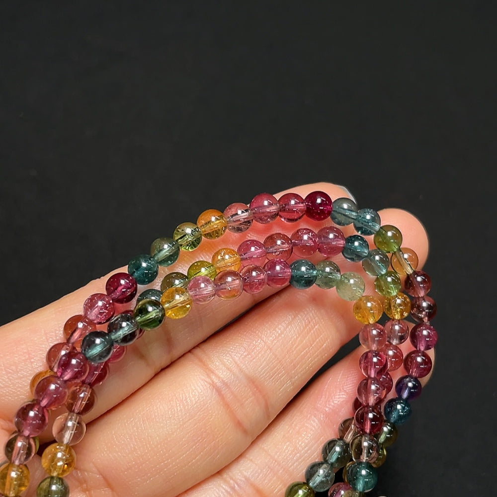 Tourmaline gemstone bead strand with organic matter, 4.3mm size, weighing about 18.99g, natural HKHQ jewelry supply.