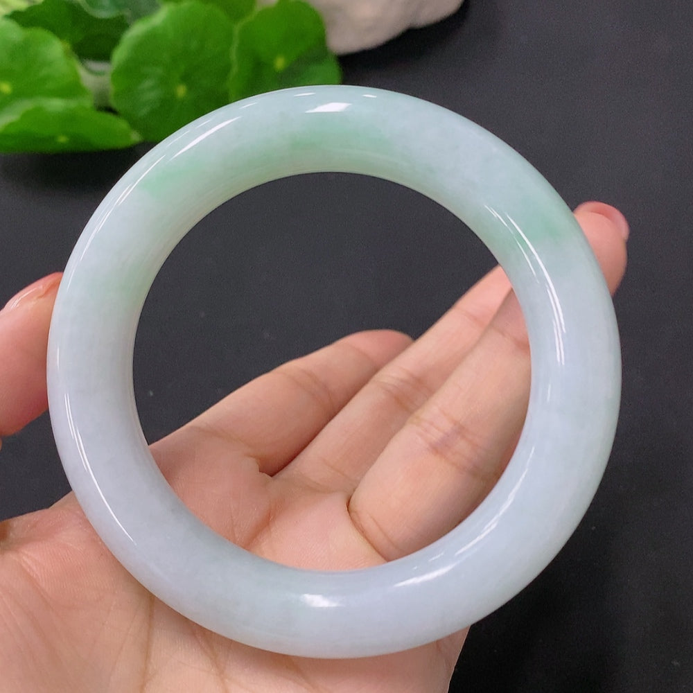 Jadeite Round Bangle Size 56.5mm Total Weight Approx. 83g