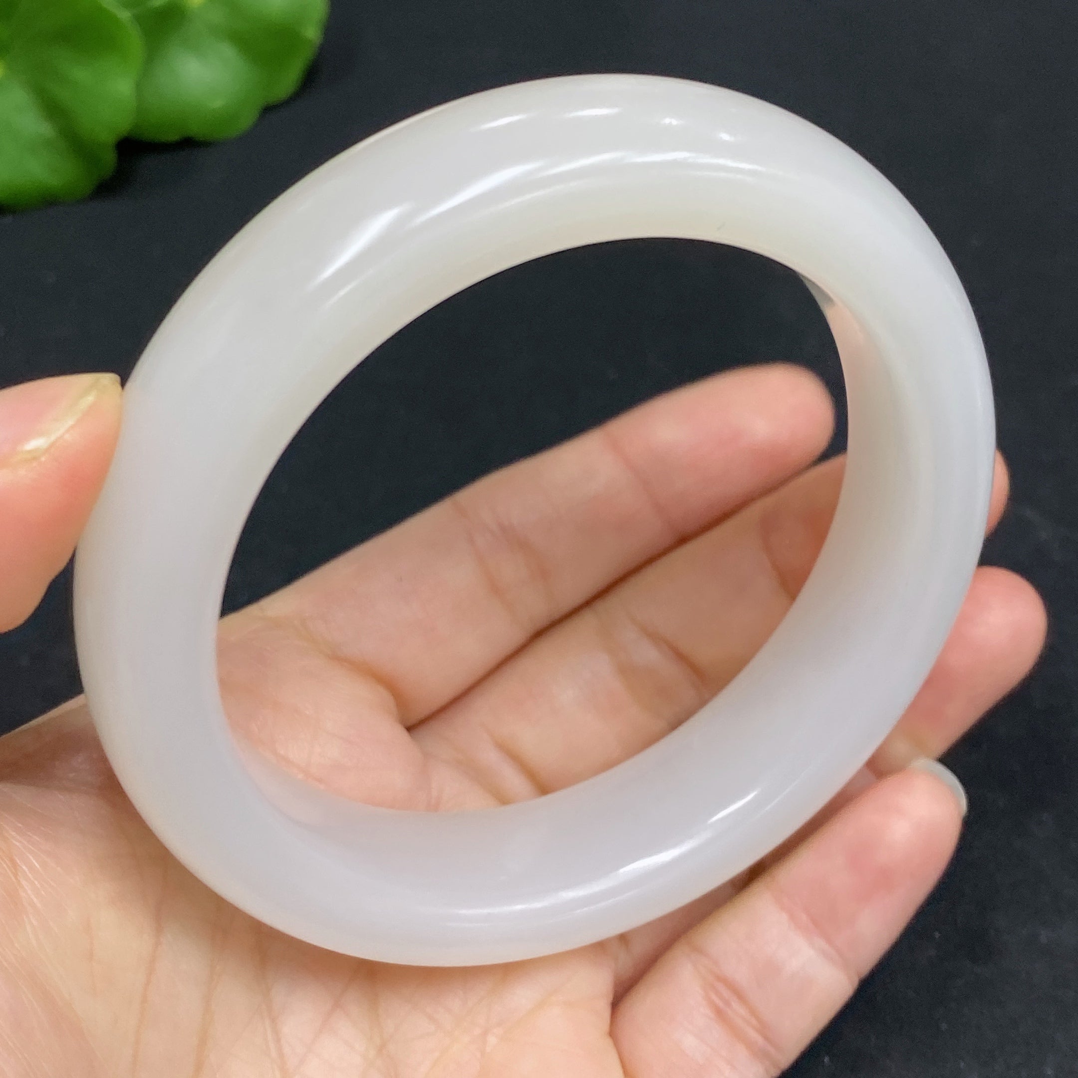 Hetian Jade Round Bracelet Size 59 Total Weight Approx. 76.2g
