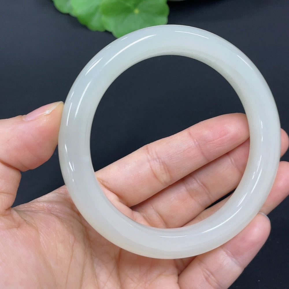 Hetian Jade Round Bracelet . | Huiliu Certified
