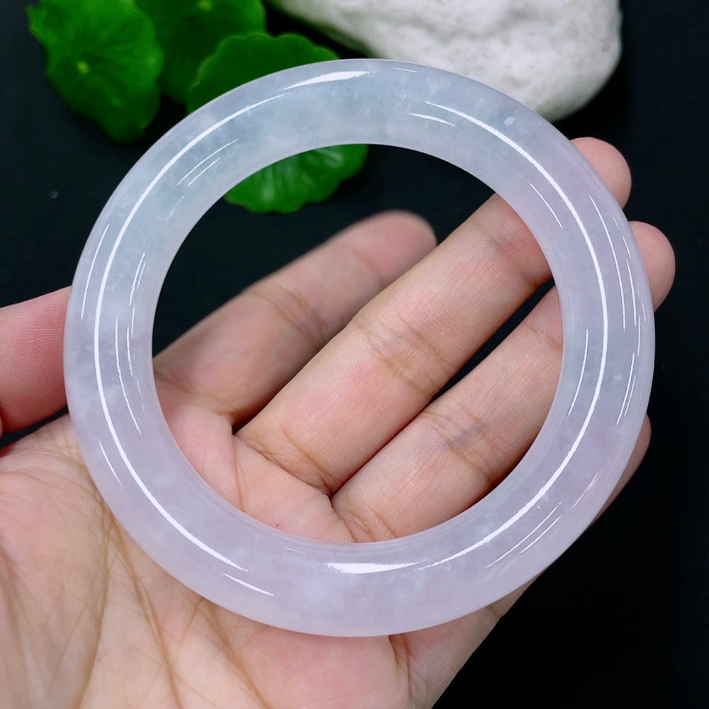 Jadeite Round Bangle