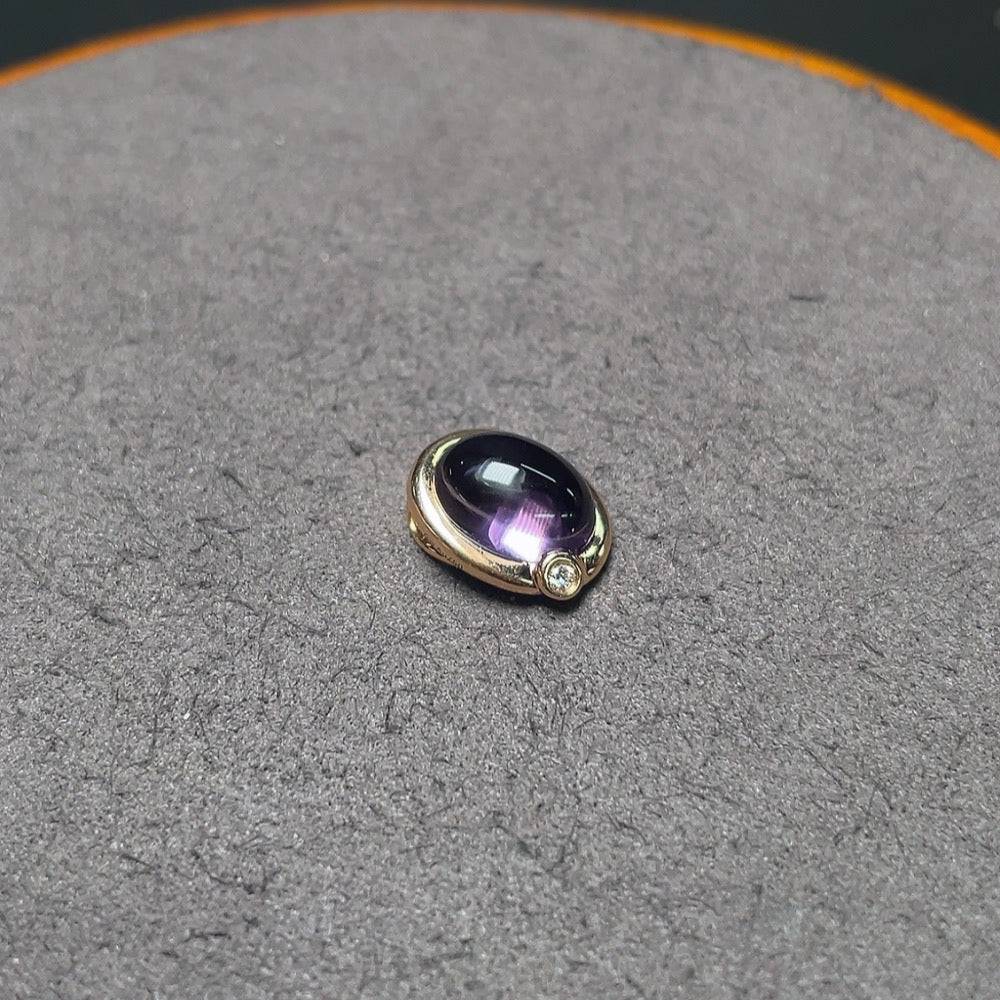 Huiliu Certified Crystal Pendant featuring sparkling gemstone set in elegant jewelry design.