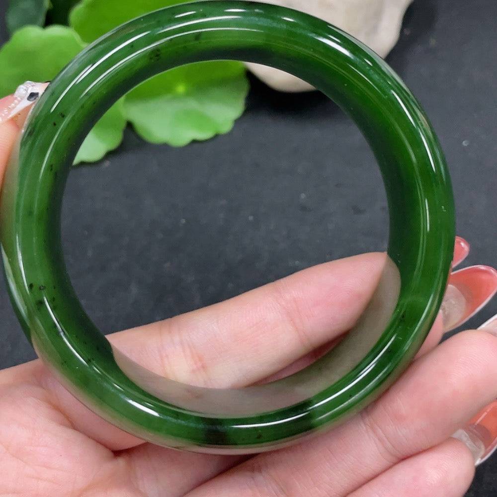 Huiliu certified Hetian jade green round bracelet featuring smooth polished jade beads on a string.