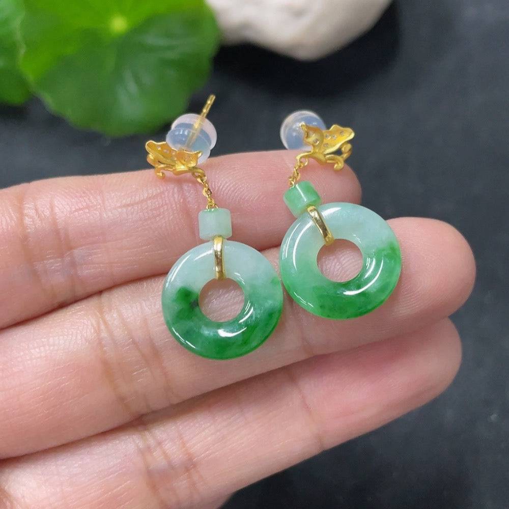 HUILIU HQ jadeite earrings with 18k gold and diamond accents, showcasing elegant jade jewelry with gold and sparkling diamonds.