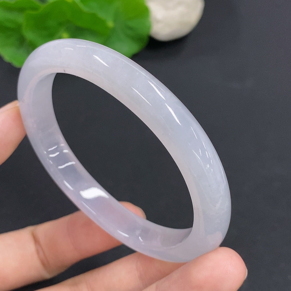 Jadeite Concubine Bracelet