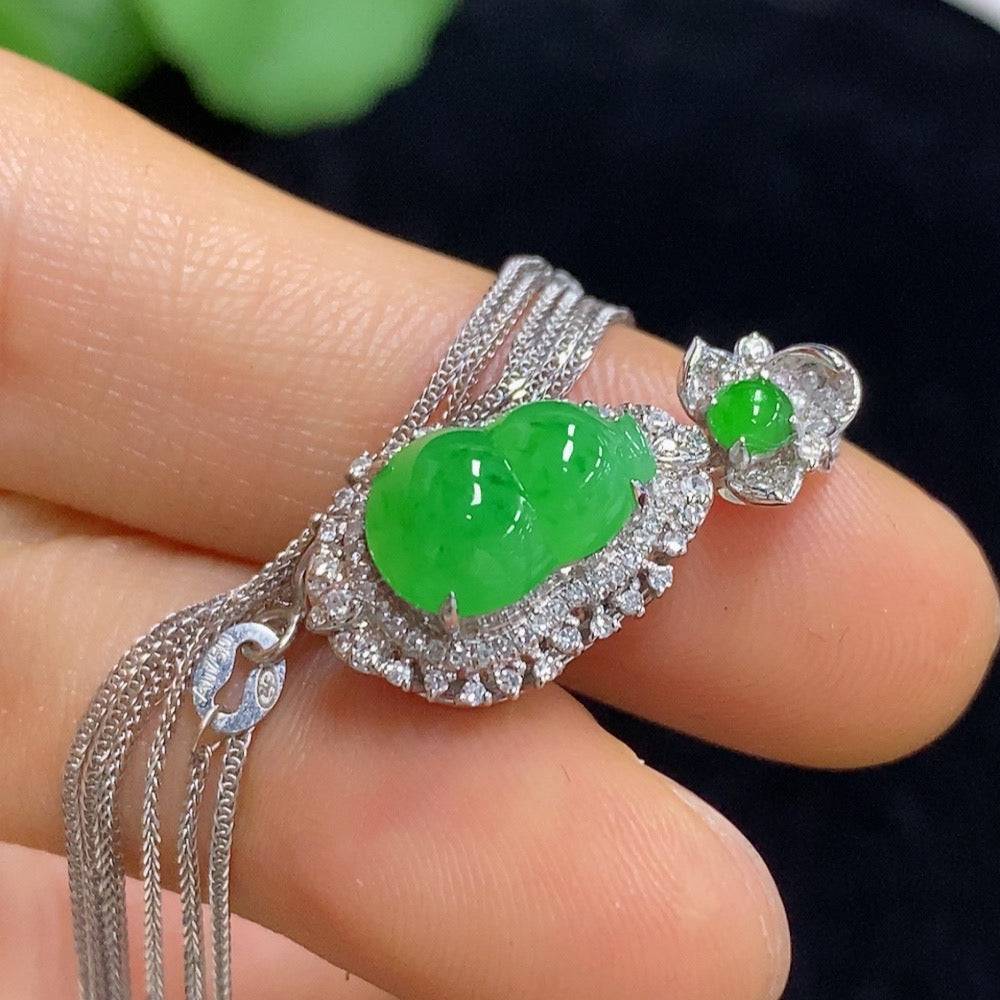 HUILIU HQ jadeite gourd pendant with diamond accents on chain, featuring intricate inlaid jade in a natural, polished finish.