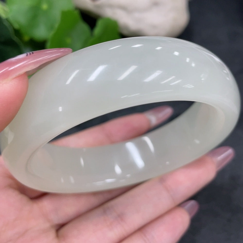 Hetian Jade Round Bracelet Size 60.3 Total Weight Approx. 88.4g