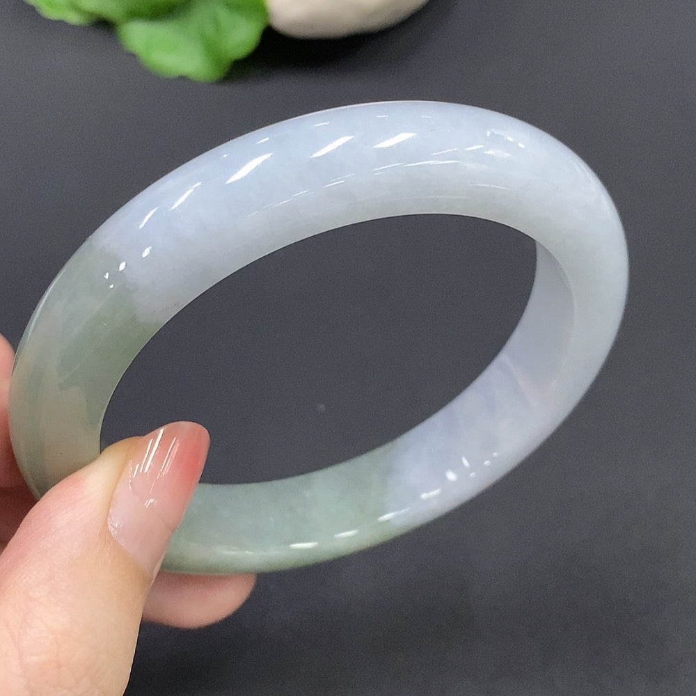 Jadeite Bangle Size 58.8mm Total Weight 64.706g