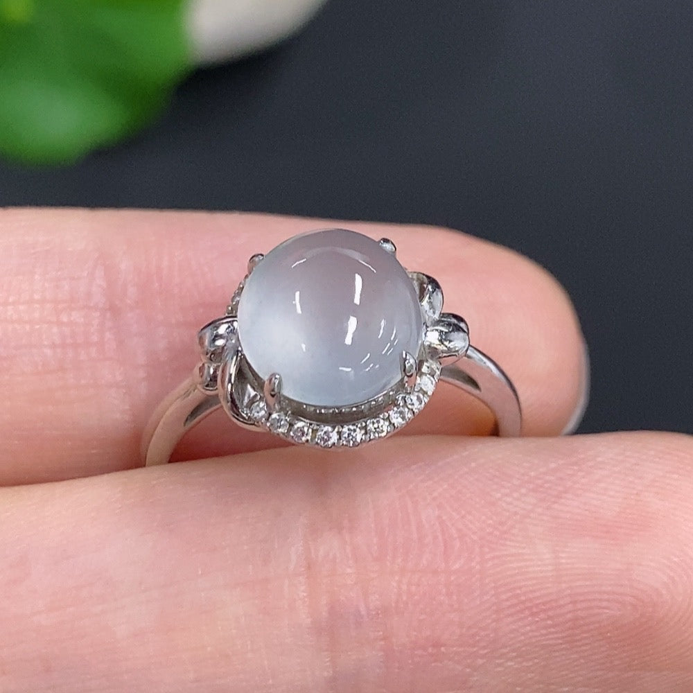 Jadeite Cabochon Ring 18k Gold Total Weight Approx. 3g Size 13 with Diamond Accents