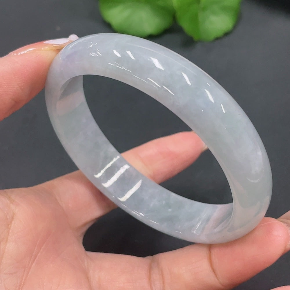 Jadeite Round Bracelet Size 58.3 Total Weight 52.408g