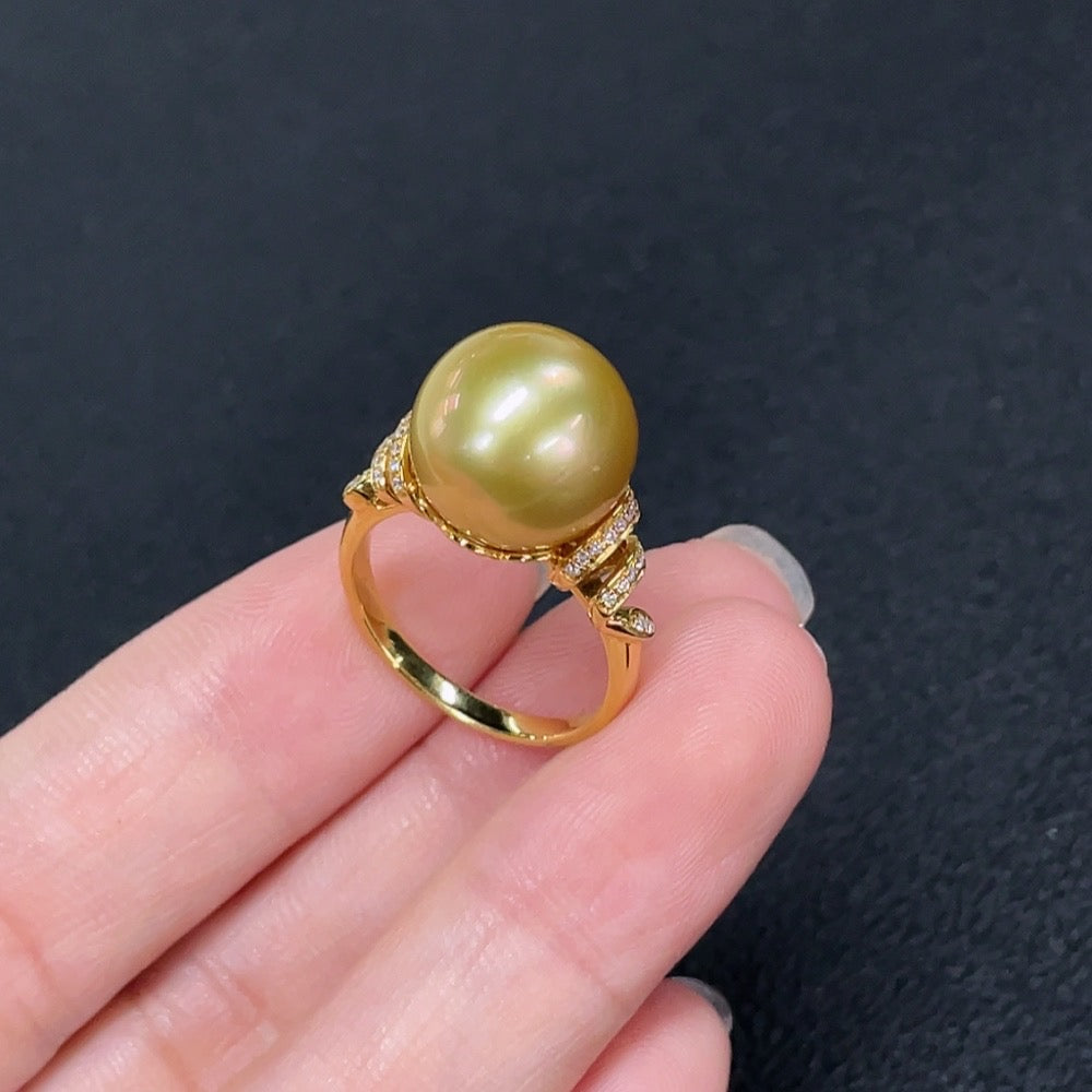 Seawater Pearl Ring with Diamond Accents, 18k Gold, Color Origin Undetermined, Stone 12mm