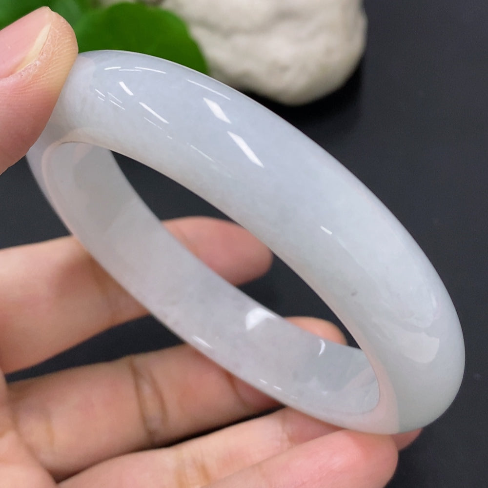 Jadeite round bracelet