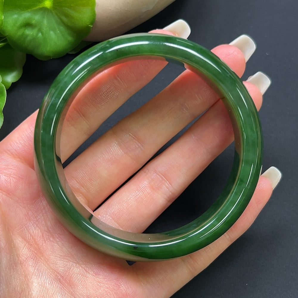 Hetian Jade Round Bangle
