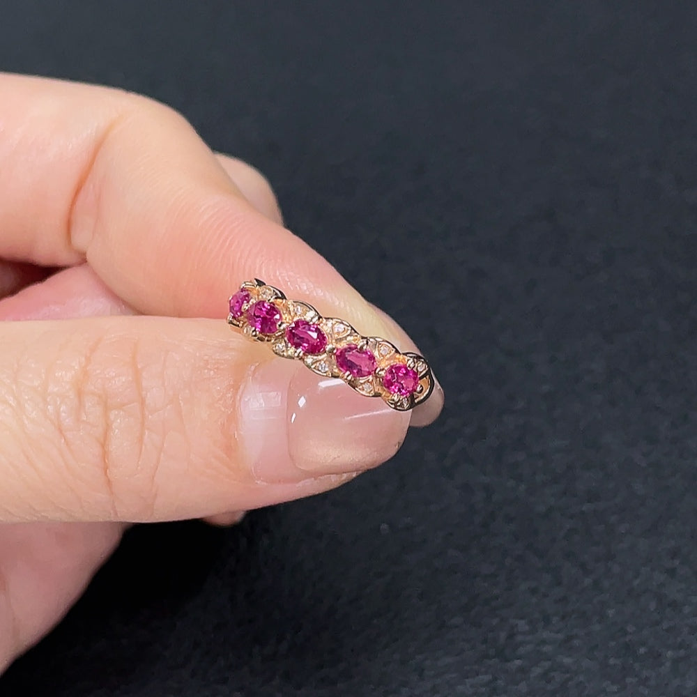 18K gold sapphire inlaid ring with diamond accents, size 13, featuring a gemstone design and gold craftsmanship.