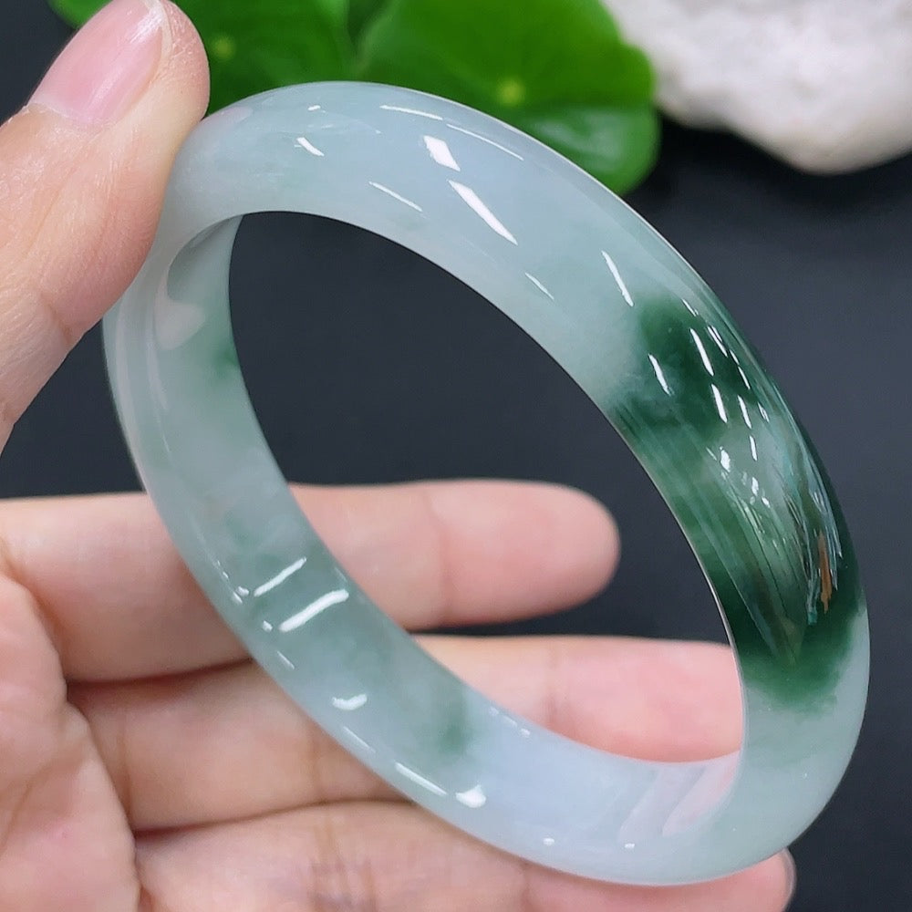 Jadeite Concubine Bracelet